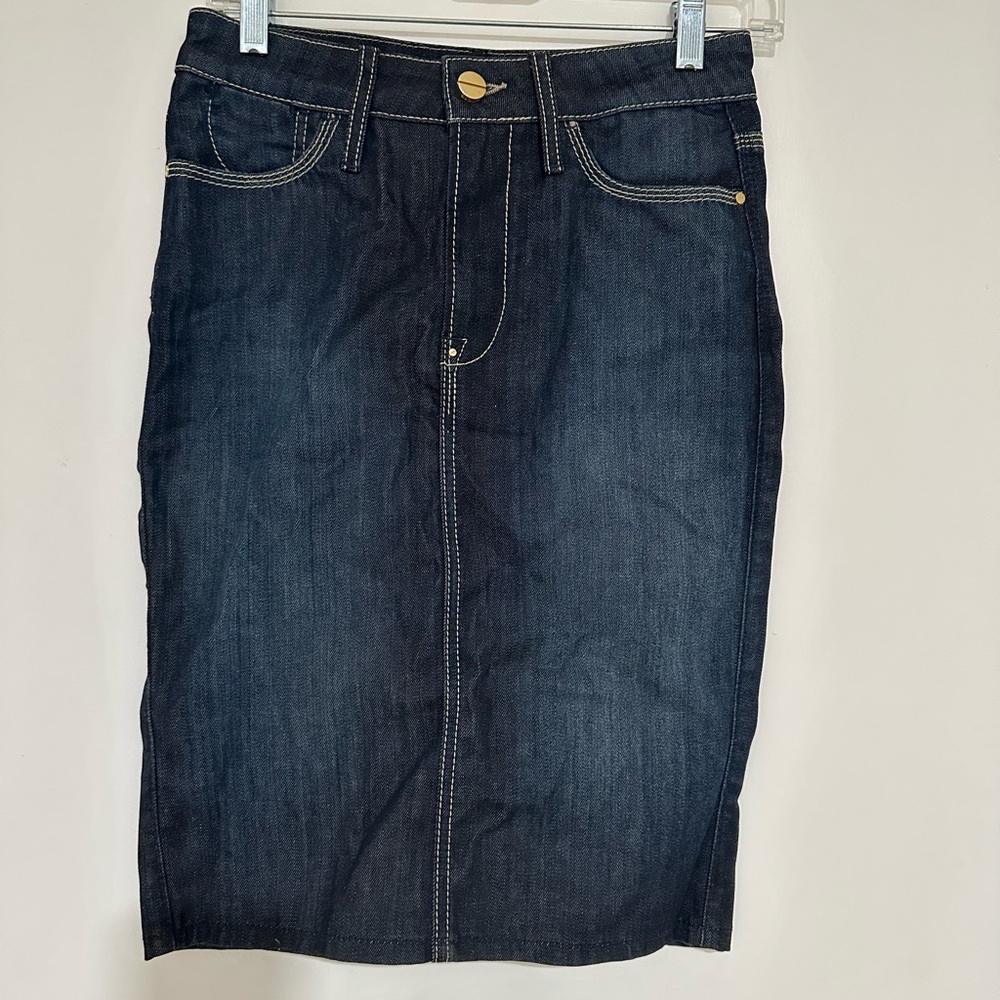 💥💥 Beautiful Guess Los Angeles Denim Skirt ! 💥💥